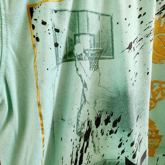 Twenty Three boys Chicago Bulls graphic basketball T-shirt - Picture 6 of 9